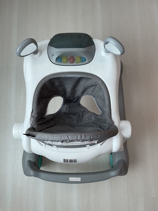 Детската проходилка Chipolino Super Star