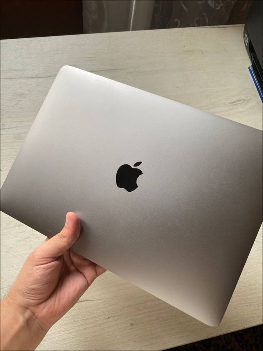 Macbook Pro 13 M1/8GB/512GB Space Gray