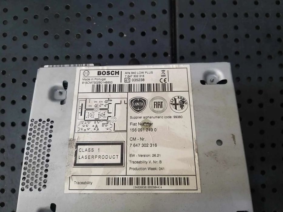 Radio cd player multimedia alfa romeo giulietta 940 7647302316
