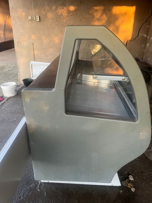 Ветринный холодилник