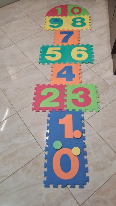 Килимче за игра на Дама.