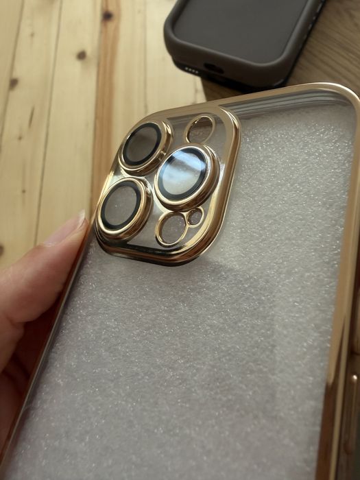 Комплект нови кейсове iphone 16 pro