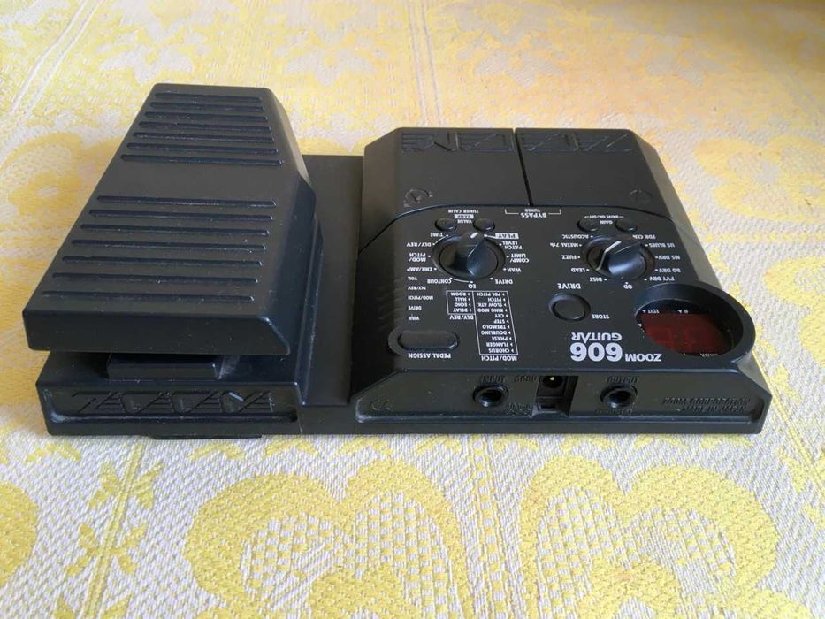 Электрогитарный процессор ZOOM 606 ...