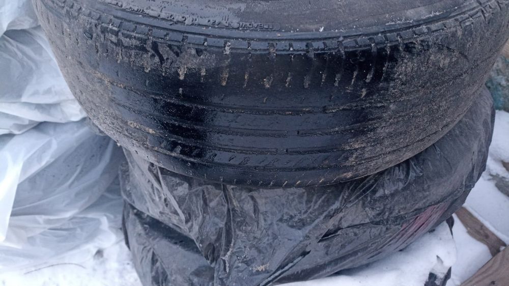 Диски с резиной на Мерседес