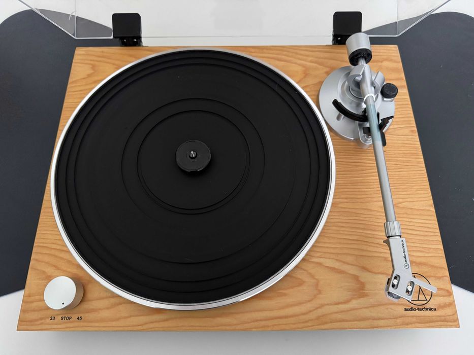 Грамофон Audio-Technica AT-LPW30TK