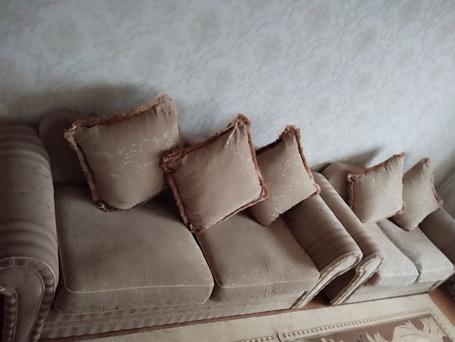 Диван двойной  с креслом