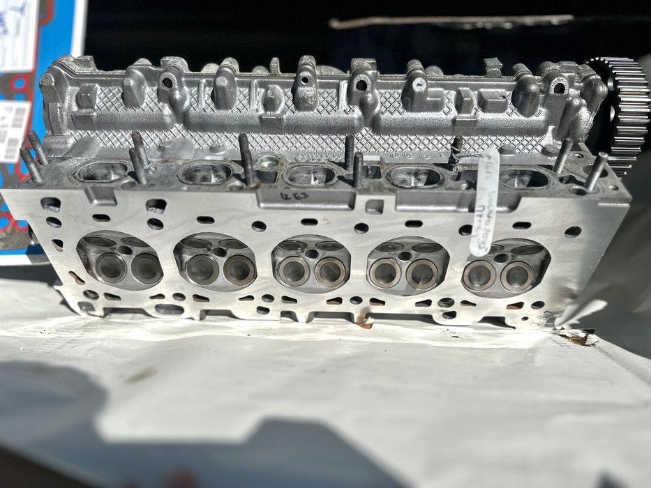 Ревизирана цилиндрова глава за Volvo 2.4i 140/170 к.с