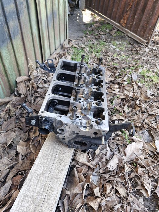 Глава за Голф 4  1.9 131