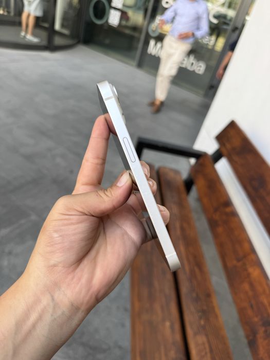 Iphone 14 128 продам срочно