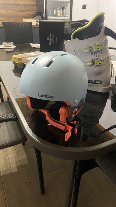 Vand skiuri Salomon 120 cm, clapari Head  23-23.5, bete 100, casca.