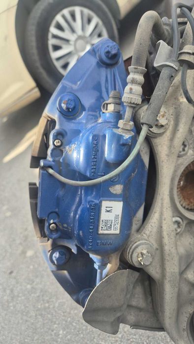 Спирачни апарати предни за BMW G30  M