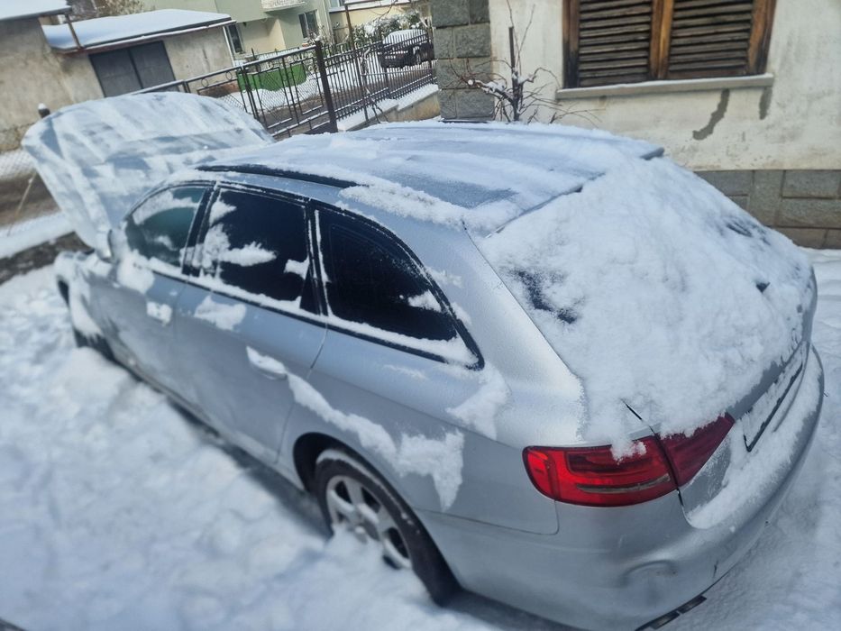 Audi A4 Б8 на части