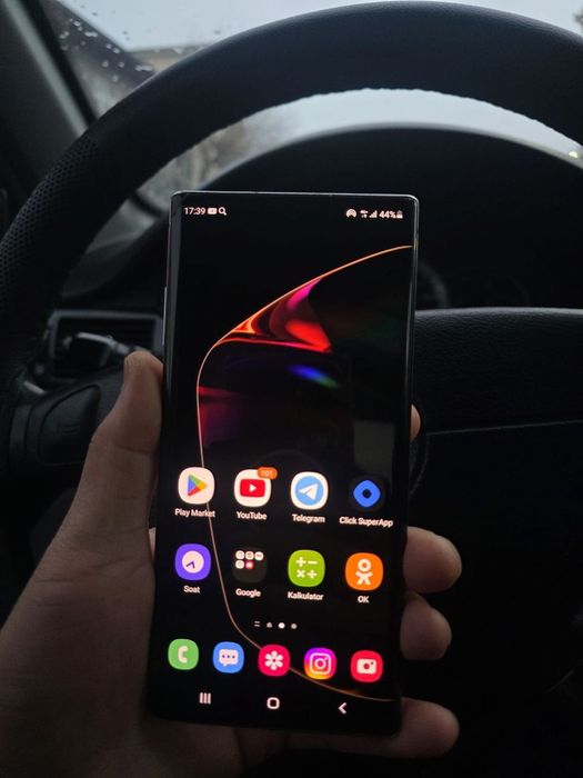 Samsung note 10+ ⁵G koropkasi yo'q