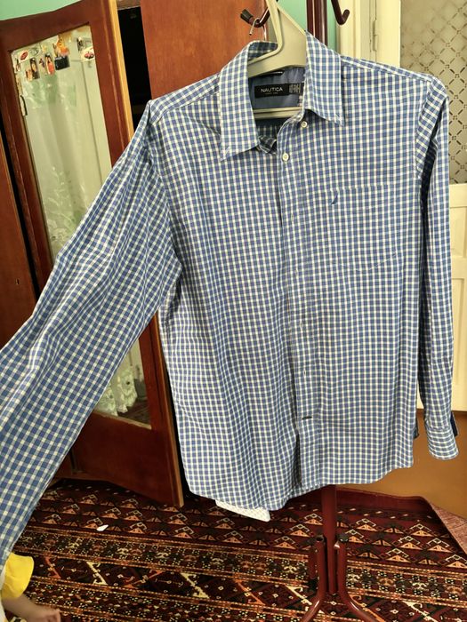 Мужская рубашка с длинным рукавом