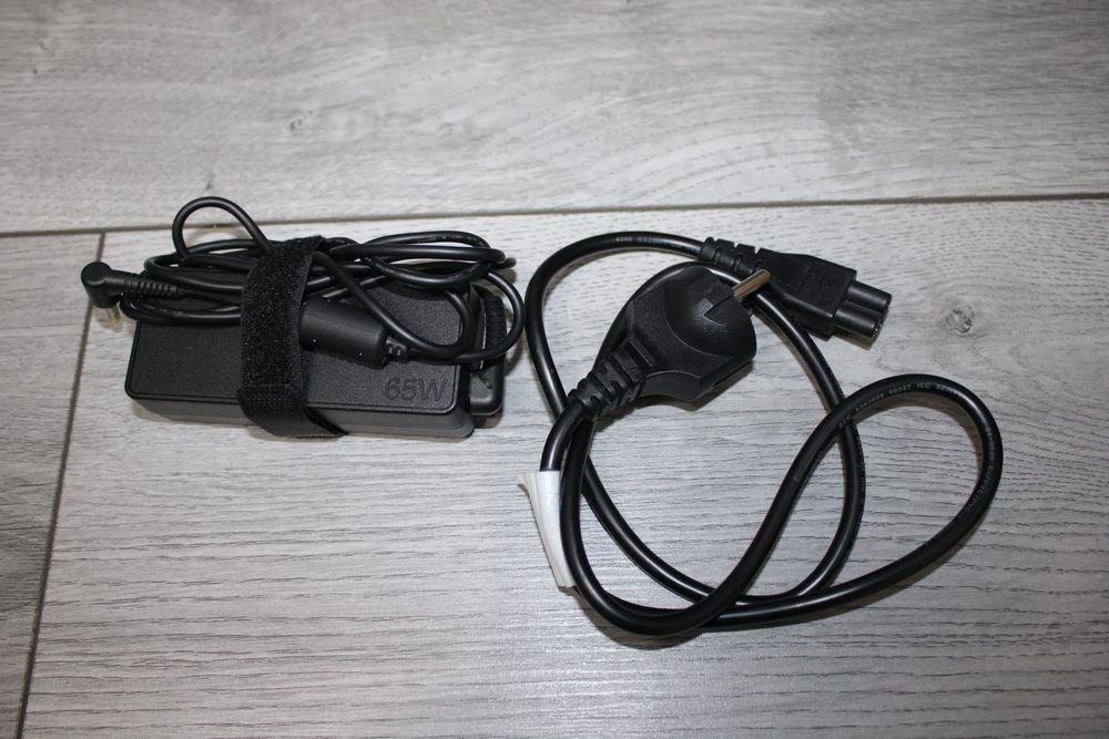 Laptop lenovo ideeapad 1