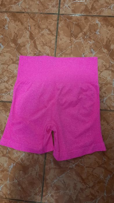 Pantaloni scurti S/36