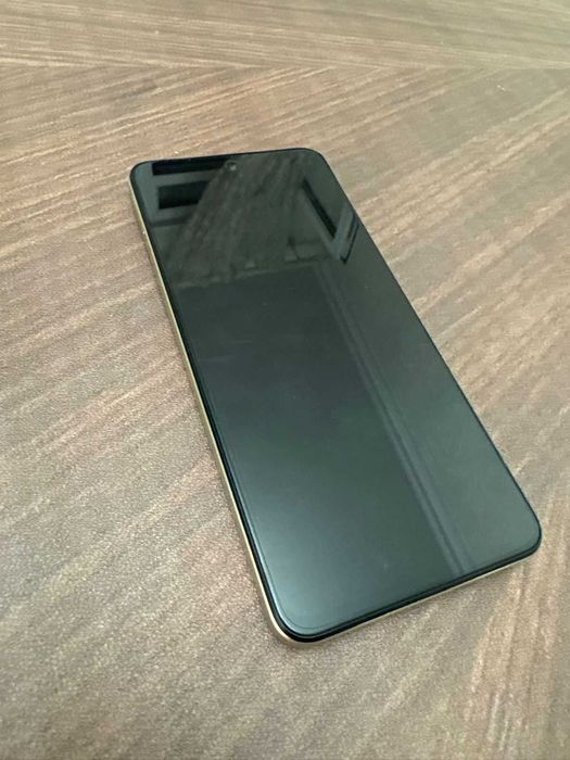 Продаю срочно REALME C75