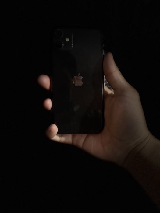 Айфон 11 (128gb) АКБ 75%