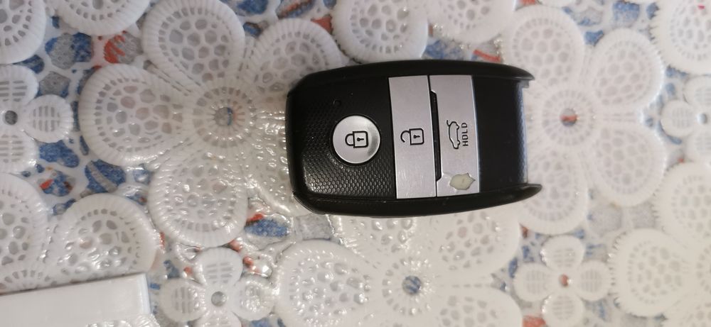 Оригинален ключ за " KIA CEED JD"