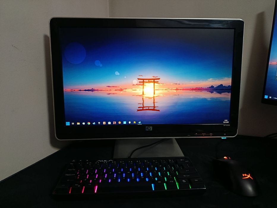 Монитор 20" HP 2010i со встроенными колонками