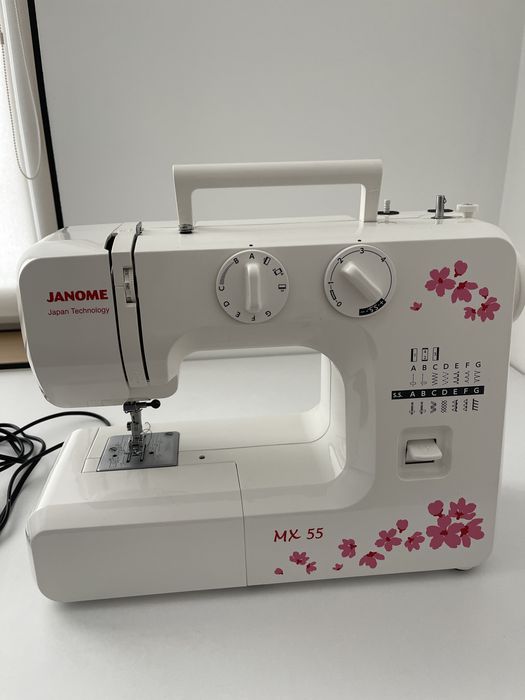 Швейная машинка Janom MX 55