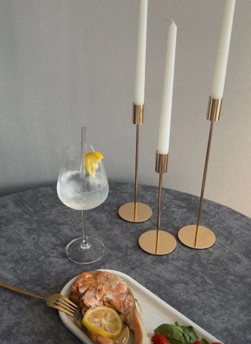 Подсвечники торжественные новые.