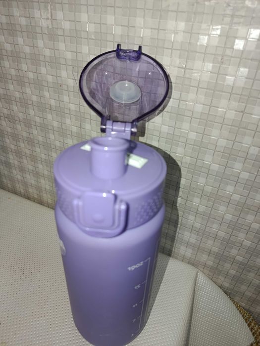 Бутылка фиолетовая 650 мл