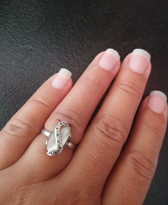 Сребърни  бижута медальони, обеца , пръстен