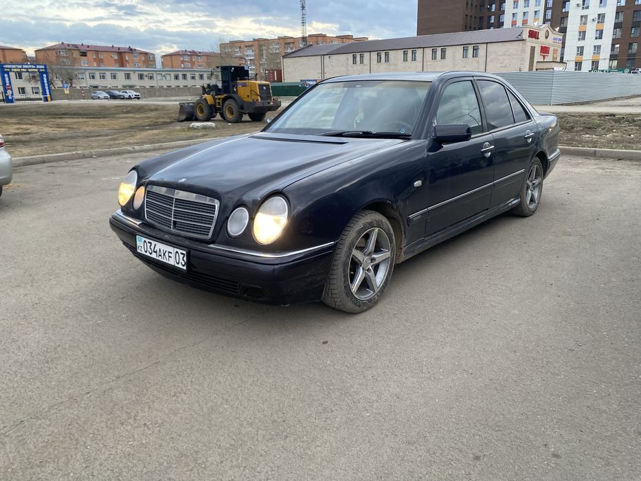 Продам Мерседес Е класс