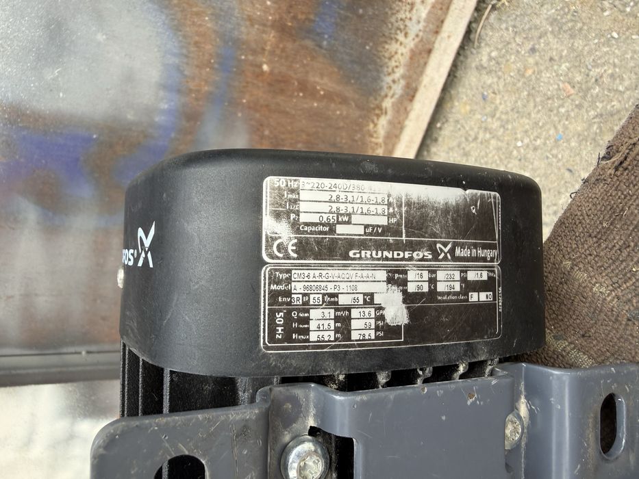 * Grundfos водяной насос оригинал в идеальном состоянии