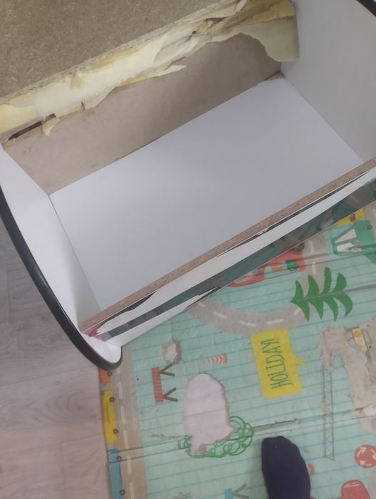 Детская кровать машинка