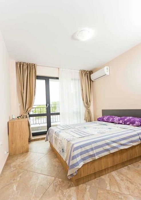 Двустаен Апартамент в Центъра