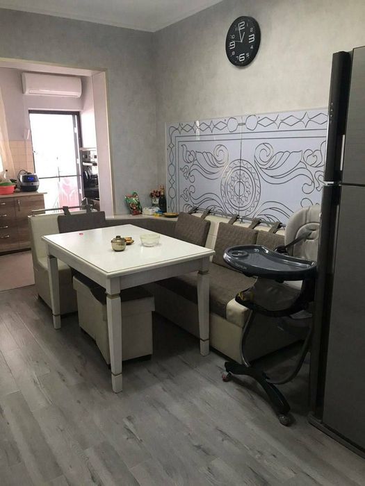 СЕРГЕЛИ 7 - продаю квартиру 2/1/5  с Обстановкой.