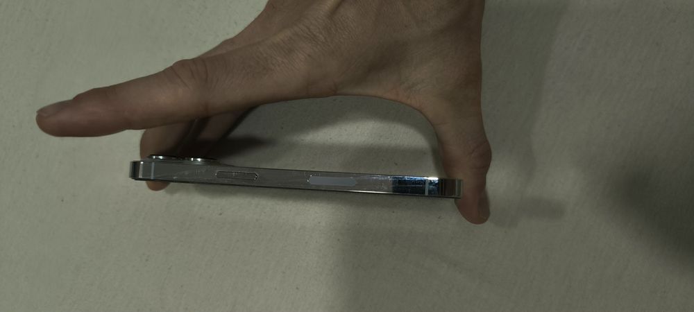 iPhone 13 pro.   128