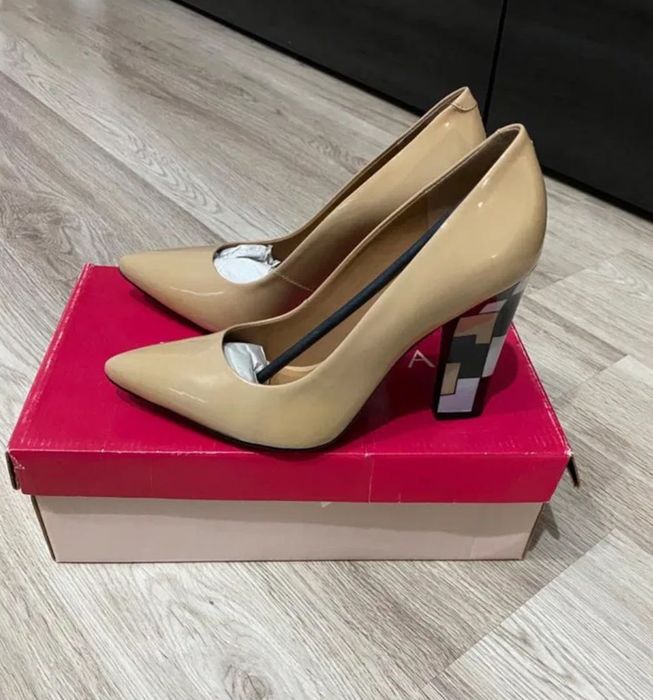 Pantofi Epica marimea 37