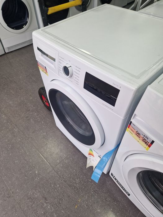 Пералня Bosch Serie4 8кг А+++ Чисто нова