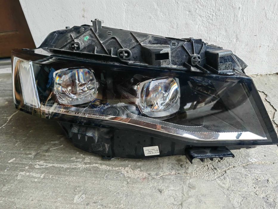 Фар Peugeot 508 LED десен / Фар Пежо 508 Оригинален