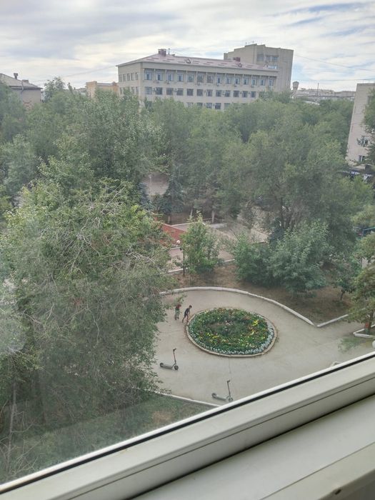 Продам квартиру 4х комнатную по Алии Кереева