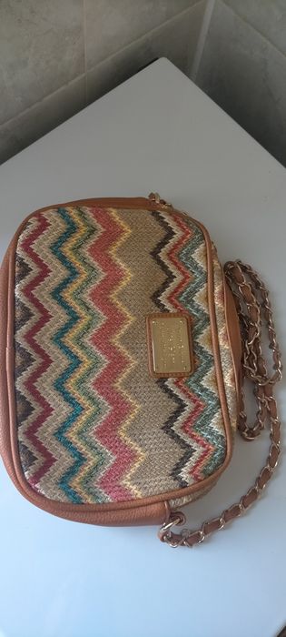 Продаются женские сумочки .