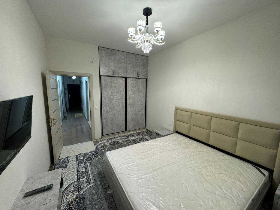 Срочно Олмазор Корасаройда 3 хона Сотаман Евро квартира а*