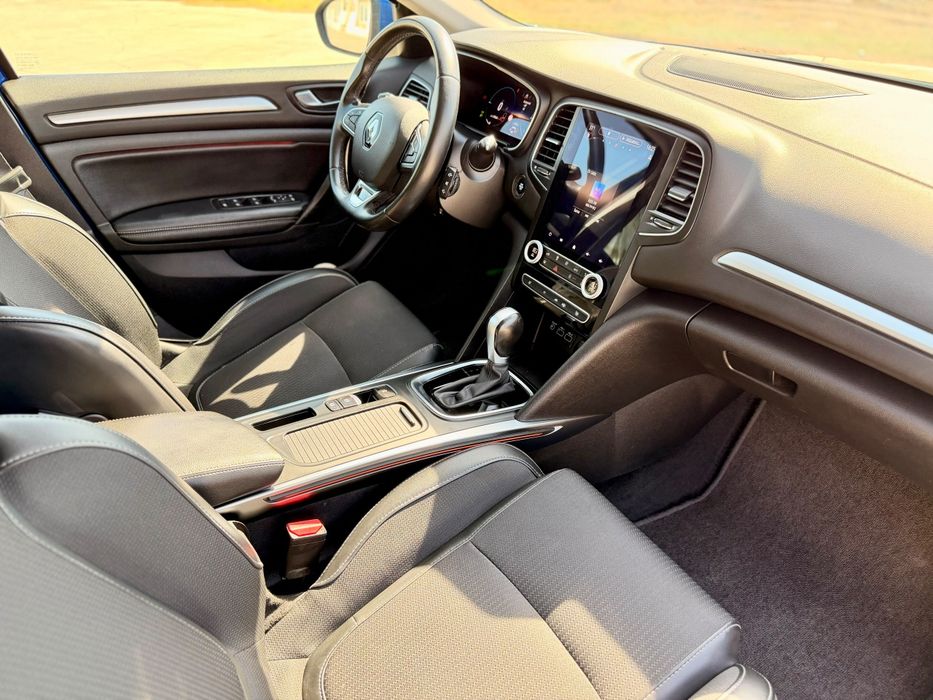 Renault Megane E-Tech, Plug-in Hybrid, Automat, Intense