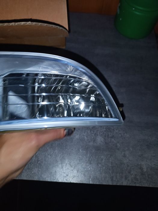 Продам противотуманных фары на прадо 120