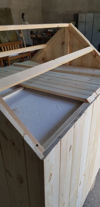 Будка для крупной собаки, утепленная