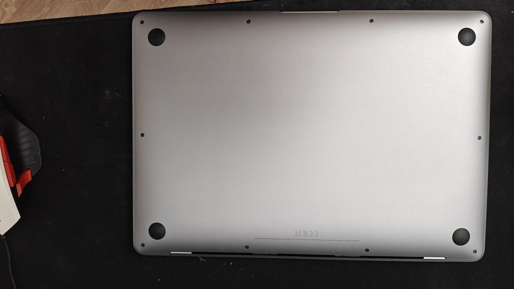 MacBook Air m1 16 gb