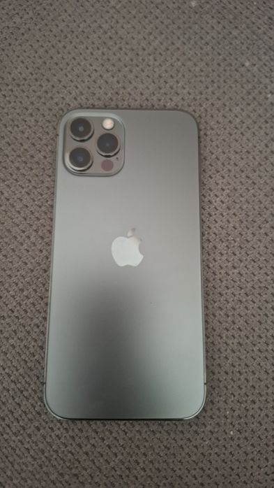 IPhone 12 Pro, 256gb.