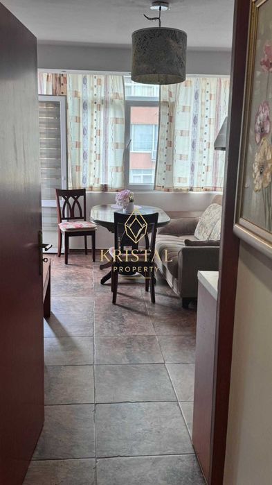 Продава се Тристаен апартамент в к.к. Слънчев бряг - 55 кв.м за 1437 €/кв.м - Снимка #3