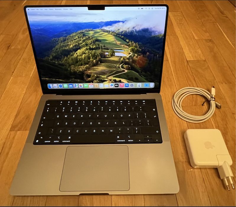 Macbook Pro - M1 pro 16GB Ram - 512 GB - A2442