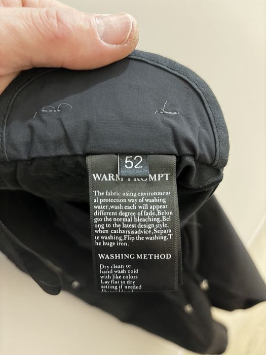 Vand pantaloni Prada autentici M