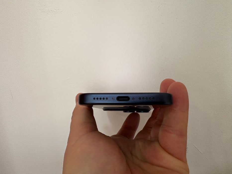 Iphone 17 Pro, Deep Blue, pentru piese