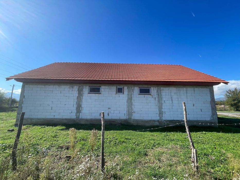 Casa la rosu + teren, ST:900 mp, NalatVad la iesire din Hateg-HD